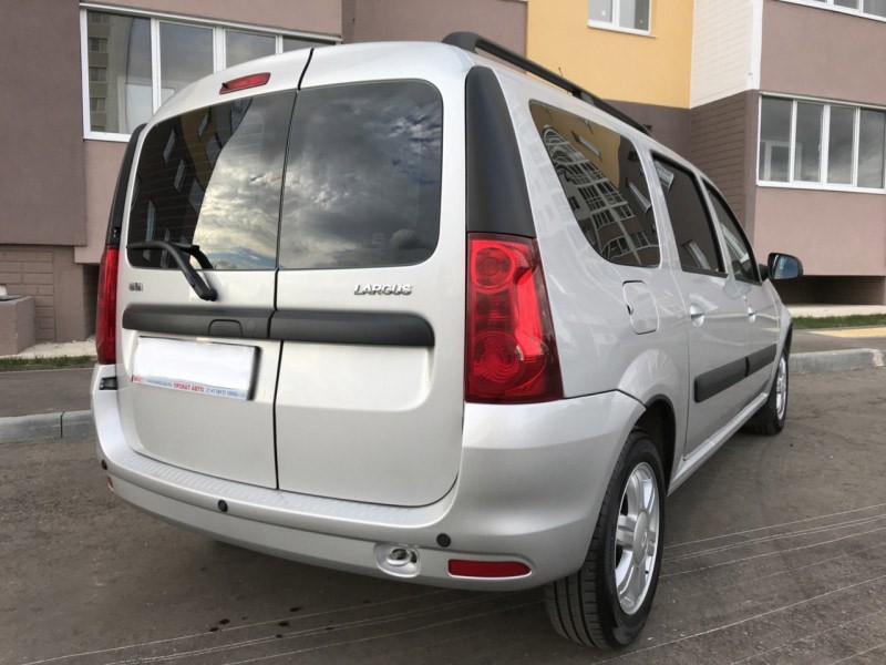 Lada Largus Cross